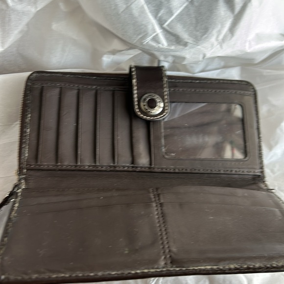 Authentic Coach Signature Bifold Wallet - Picture 2 of 7